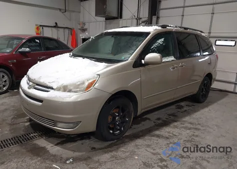 2005 Toyota Sienna Xle/Xle Limited from USA, damaged, VIN 5TDBA22C35S045155